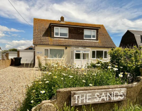Pass the Keys The Sands Superb Newly Refurbished Beach Home